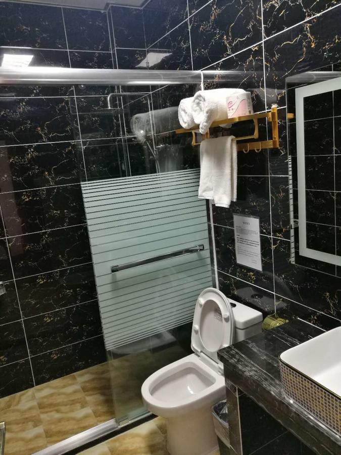 Star Sands Hotel Garapan Esterno foto